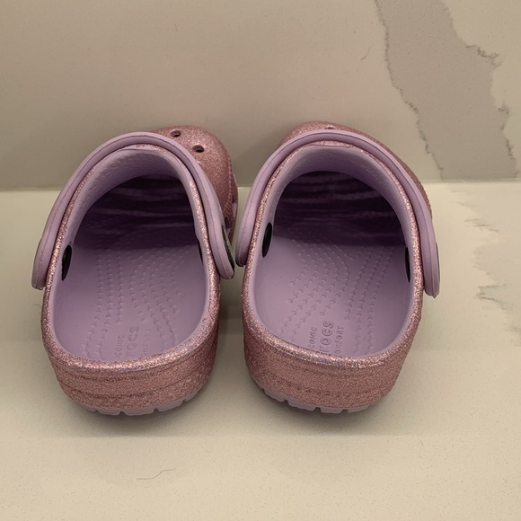 New Crocs sz 5 - Picture 4 of 6